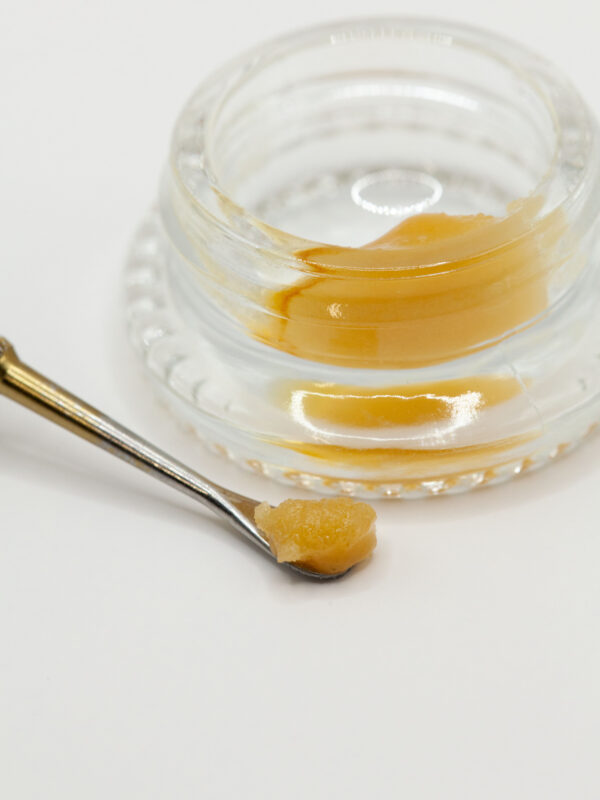 Concentrates, dabs, dabs near me, concentrates near me, concentrate badder, potent dabs, best concentrates near me, potent concentrates, Apples and Bananas